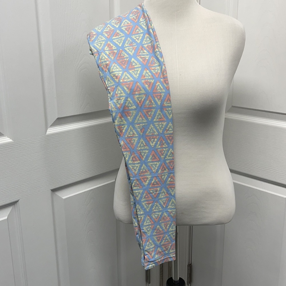 LuLaRoe New OS One Size Blue Geometric Leggings NWT